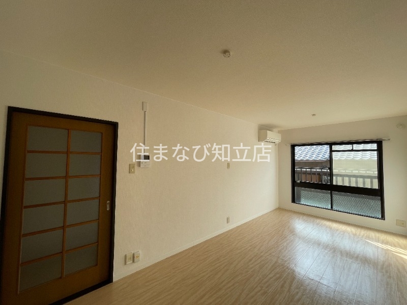 居室・リビング　同型タイプ