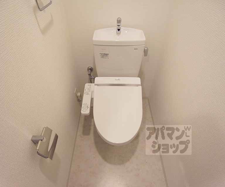 トイレ　ウォシュレット完備！