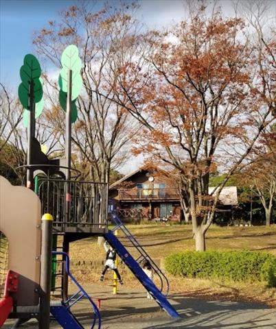 その他　港南区役所港南台北公園こどもログハウス（その他）まで462m