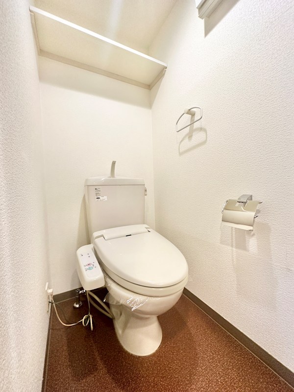 エステムコート三宮EASTポルトマーレのトイレ写真