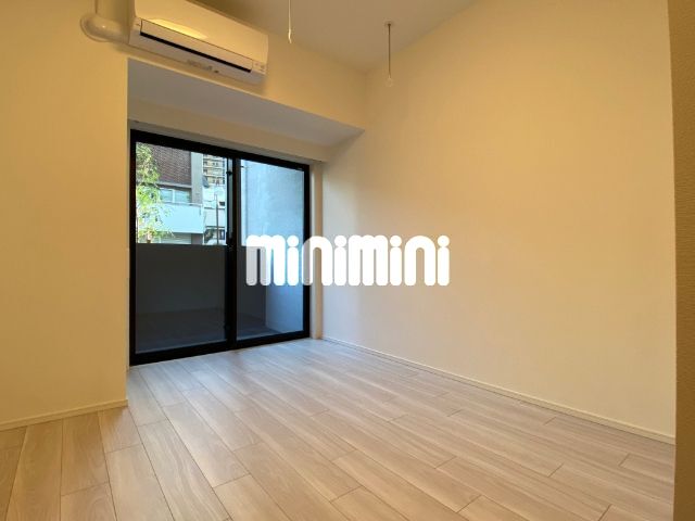 居室・リビング　＊写真は別号室です。