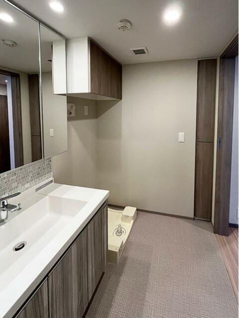 洗面設備　他のお部屋の参考写真となります。