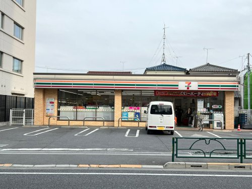 コンビニ　セブンイレブン江戸川東小岩4丁目（コンビニ）まで418m