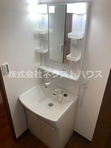 洗面設備　同タイプ別部屋写真です