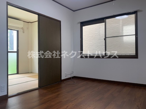 居室・リビング　同タイプ別部屋写真です