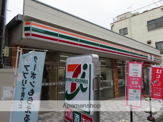 コンビニ　セブン－イレブン上板橋駅前店（コンビニ）まで709m