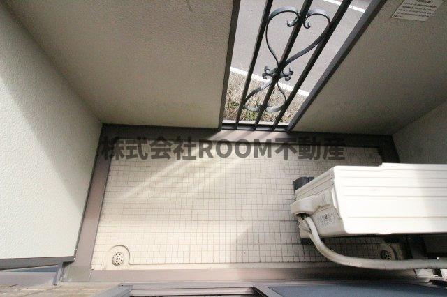 バルコニー　開放的で明るい空間を演出してくれるバルコニーです