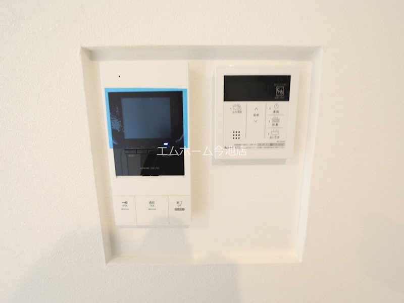 セキュリティ　TVモニター付インターホン完備
