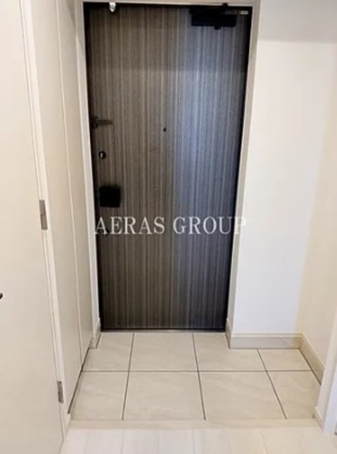 オルタナ池袋イーストの玄関写真