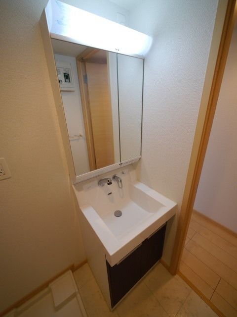 洗面設備　★独立洗面台★
