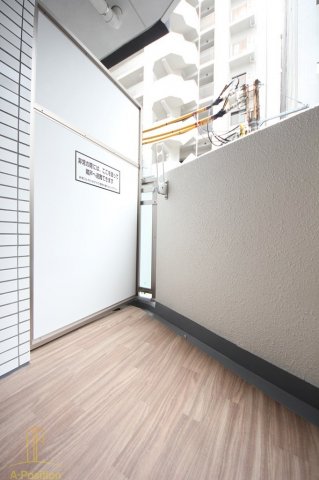 バルコニー　プレサンス梅田II