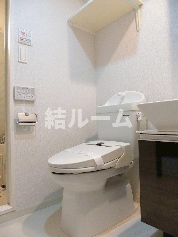トイレ　別号室参考写真