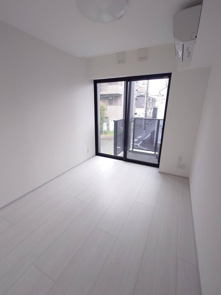居室・リビング　☆綺麗なフローリングのお部屋☆