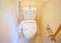 トイレ　ウォシュレット付きのトイレです♪