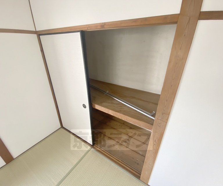 収納　他にも収納スペース有り