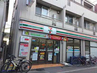 コンビニ　セブン－イレブン南千住７丁目店（コンビニ）まで898m