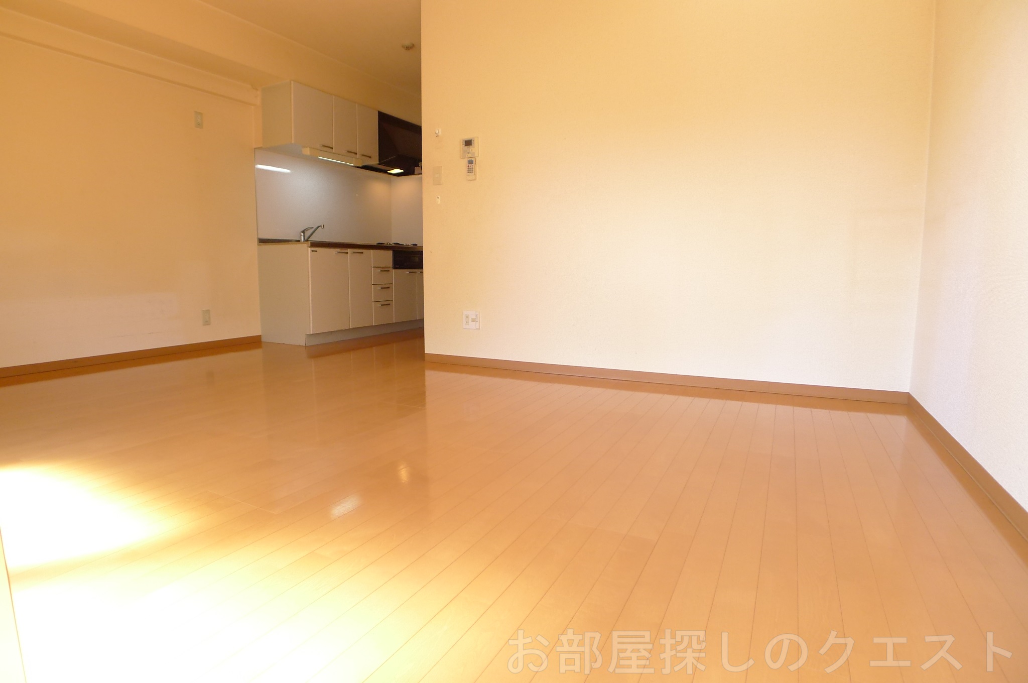 居室・リビング　（写真は同タイプ）