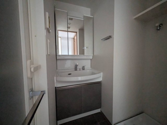 THE SENSE RESIDENCE 甲南山手の内装写真