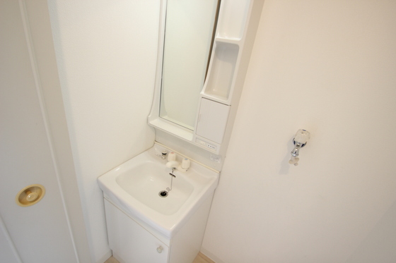 洗面設備　※別部屋の写真です