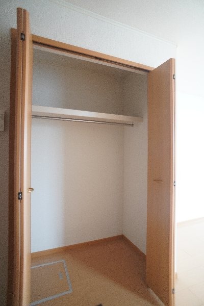 収納　※同仕様、別の部屋の写真です