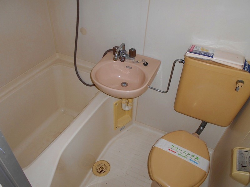 トイレ　別部屋参考