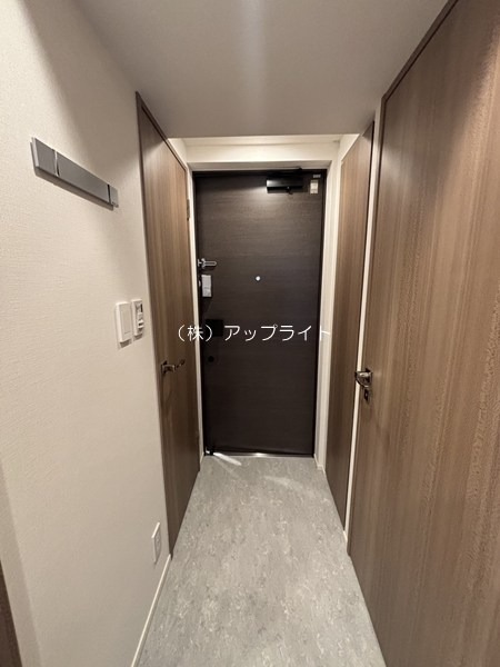 ザ・パークハビオSOHO新宿御苑の玄関写真