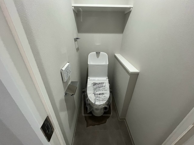 Alivis三国本町のトイレ写真