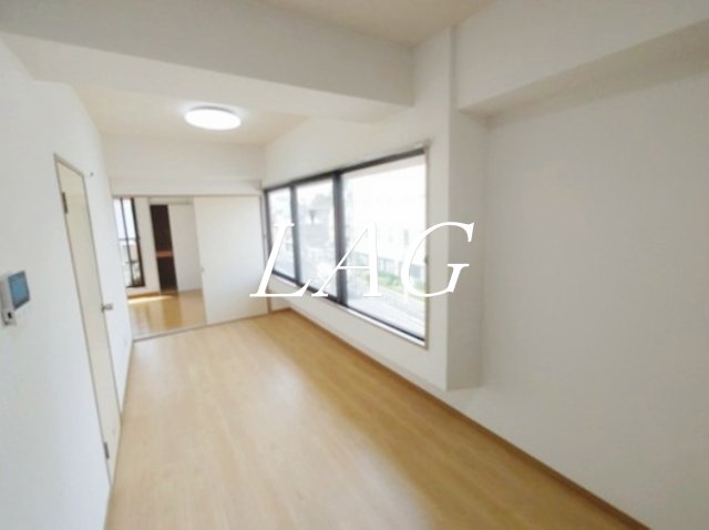 居室・リビング　洋室のお部屋です。