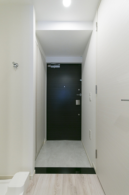 玄関　※写真は同タイプ住戸です。