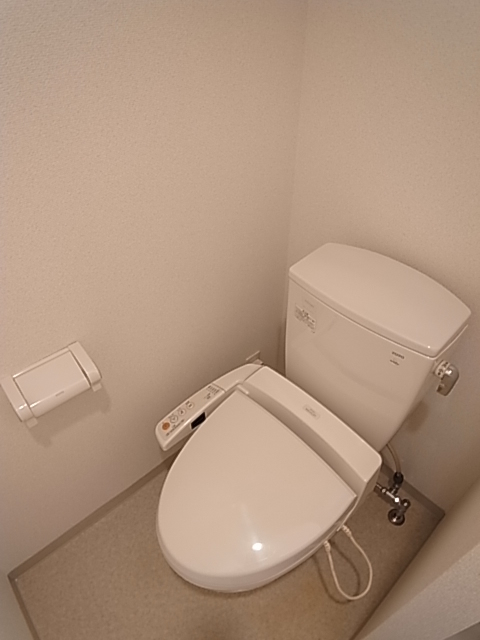 ライジングコート深江本町フラワーパークのトイレ写真