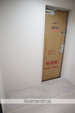南海本線 北助松駅 徒歩8分 3階建 築6年の玄関写真