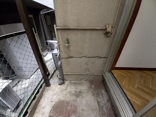 京阪本線 香里園駅 徒歩32分 3階建 築47年の内装写真