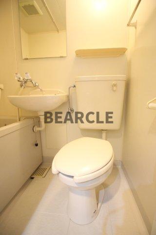 トイレ　コンパクトで使いやすいトイレです