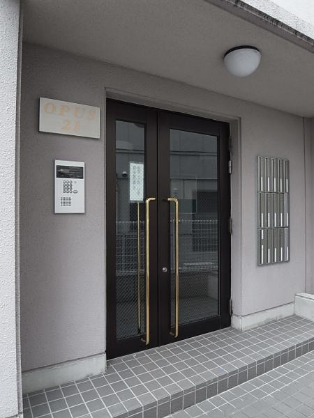 エントランス　エントランス