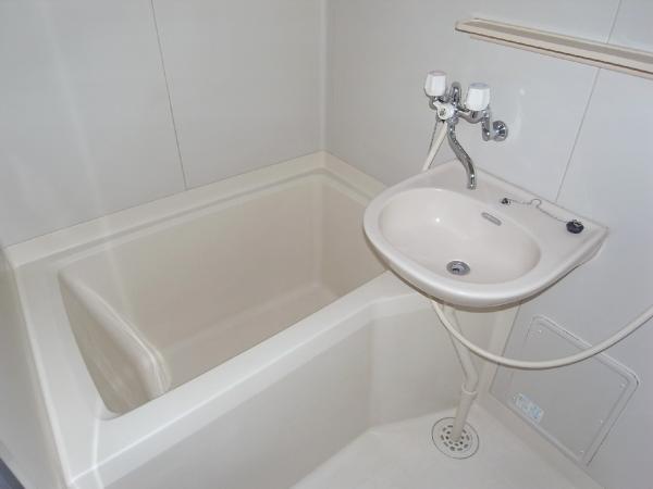 バス・シャワールーム　浴室