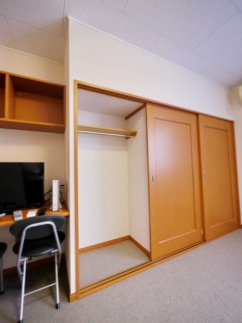 収納　クローゼット