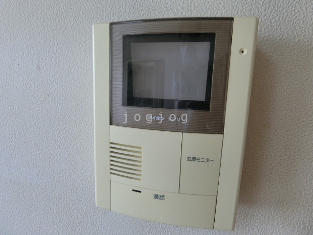 セキュリティ　モニター付きインターホンで来客確認も安心です！