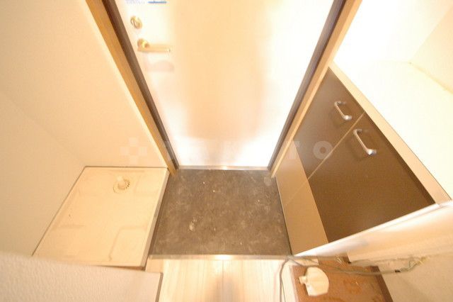 YAHATA西長堀の玄関写真