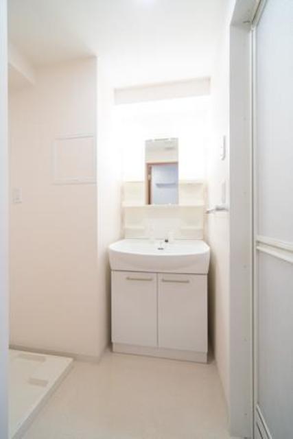 洗面設備　※写真は同タイプ住戸です。