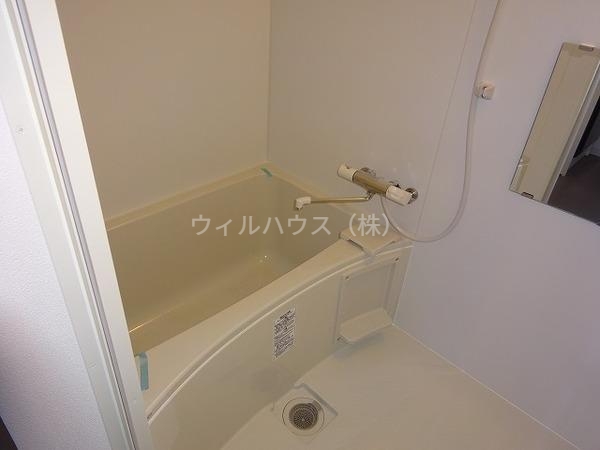 バス・シャワールーム　キレイな浴室！