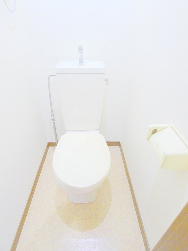 シャルム中村のトイレ写真