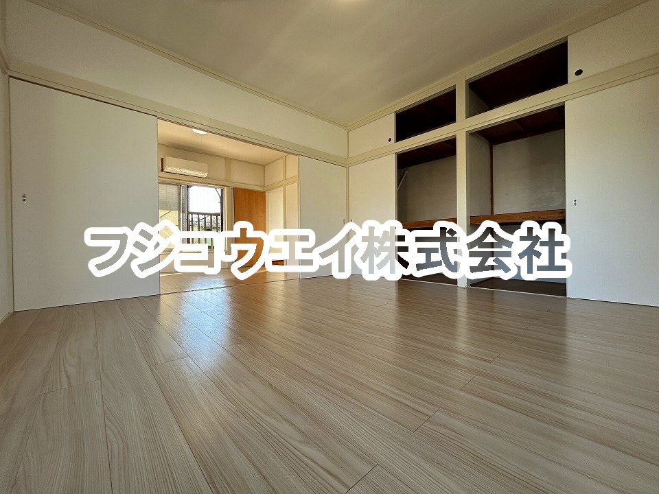 練馬区旭町2丁目戸建の居間写真