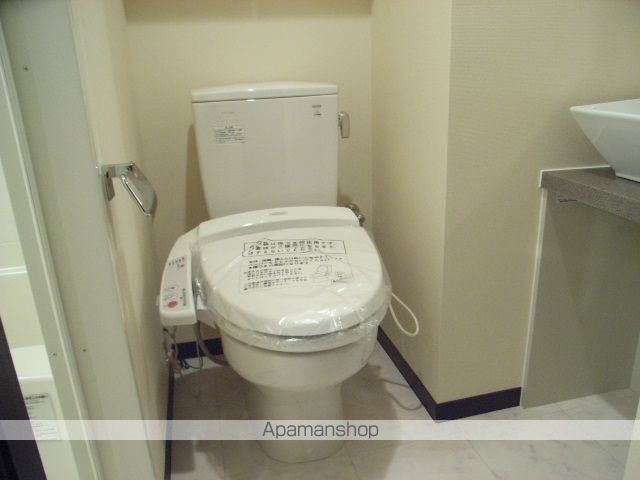ＪＲ京浜東北線 東十条駅 徒歩3分 9階建 築20年のトイレ写真