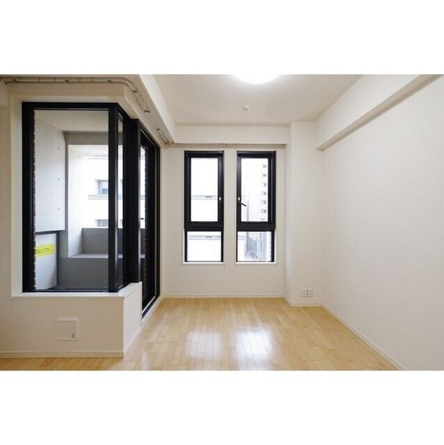 居室・リビング　☆明るい居室☆