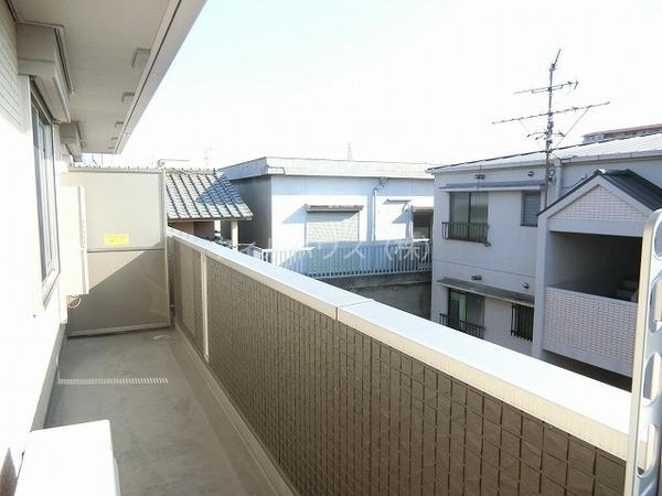 バルコニー　日当たり良好！