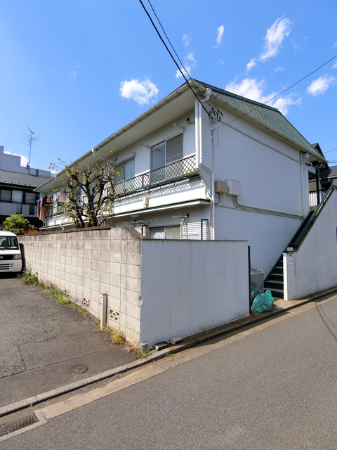 ユカハイツ中町の建物外観