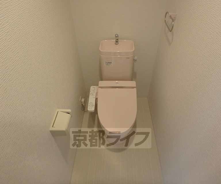 【宇治市五ケ庄のマンションのトイレ】