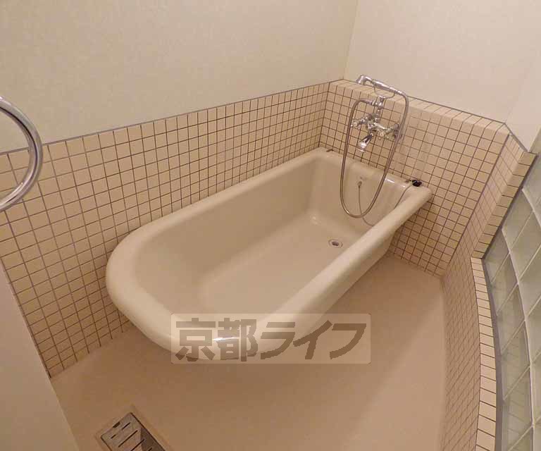 すっきりとしたデザインの中型ガラス欄間 EZ1495 在庫1枚 – 古福