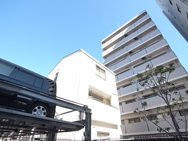 神戸市中央区国香通のマンションの建物外観