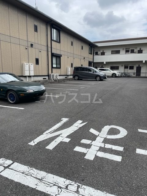 【Ｋ’ｓ　ＨＯＵＳＥ　Ｂの駐車場】